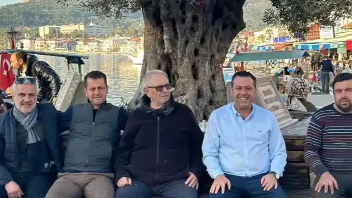 MHP'li Acar: Foça halkının mallarına dokunmayın!