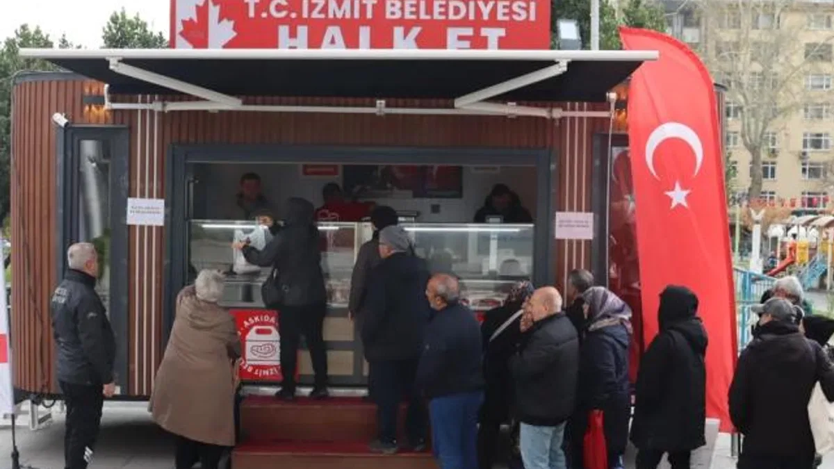 İzmit’te Halk Et yoğun ilgi gördü