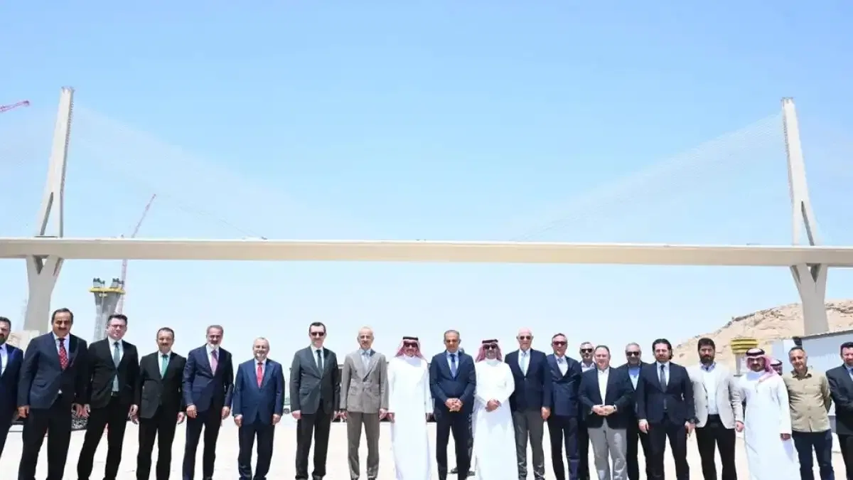 Bakan Uraloğlu Riyad’da... Türkiye-Suudi Arabistan ulaşım iş birliği masada