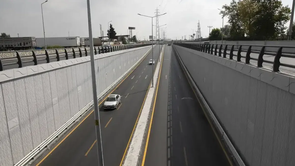 Mersin’de Hal Katlı Kavşağı esnaftan tam not aldı