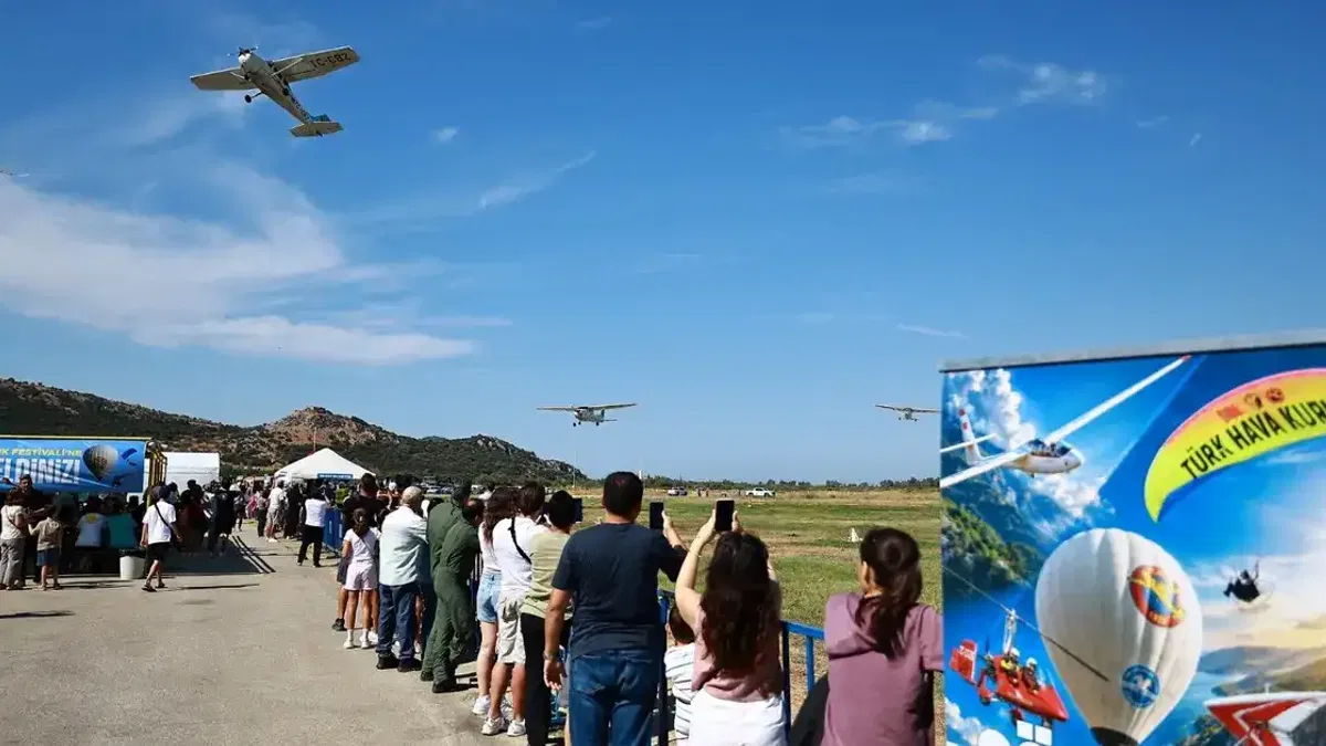 Efes Selçuk’ta THK Havacılık Festivali gökyüzüyle buluşturdu
