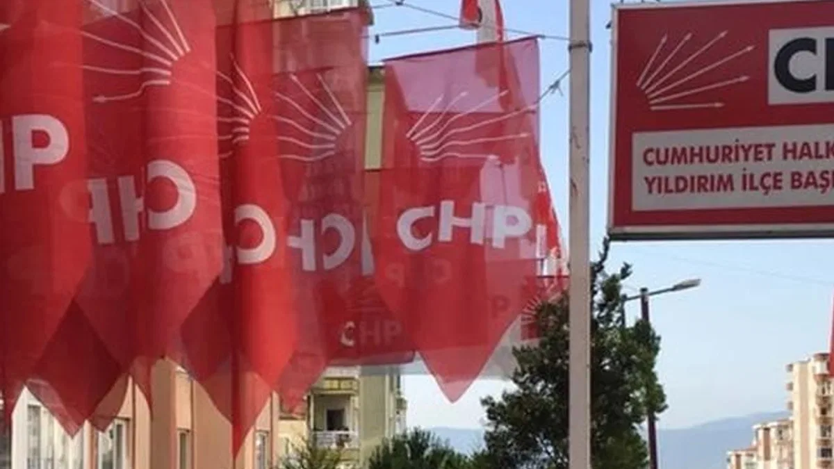 Bursa Yıldırım'da CHP yönetiminde istifalar sürüyor
