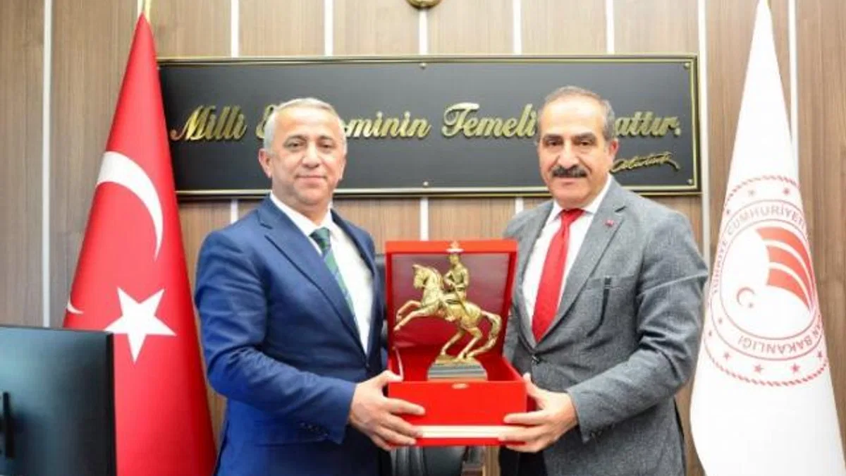 İzmir Samsun'a koçluk yapacak