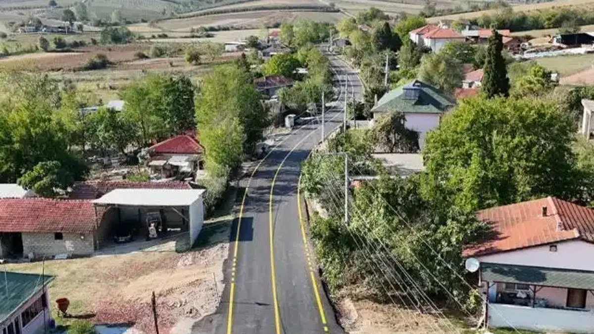 Sakarya Söğütlü’nün yenilenen grup yollarına vatandaşlardan tam not