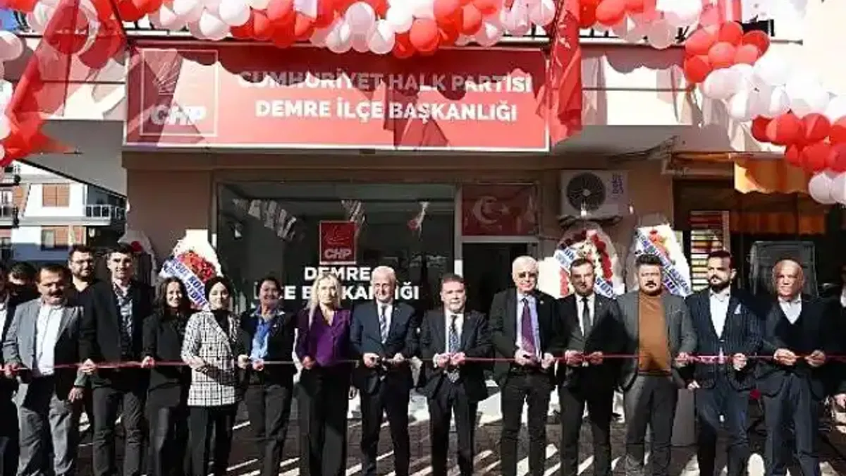 Başkan Böcek Demre'de