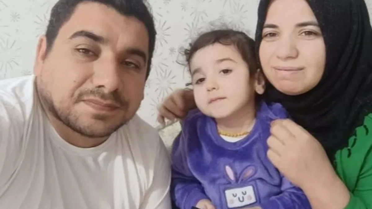 Türkiye SMA hastası Menesa'ya sahip çıktı sıra devlette