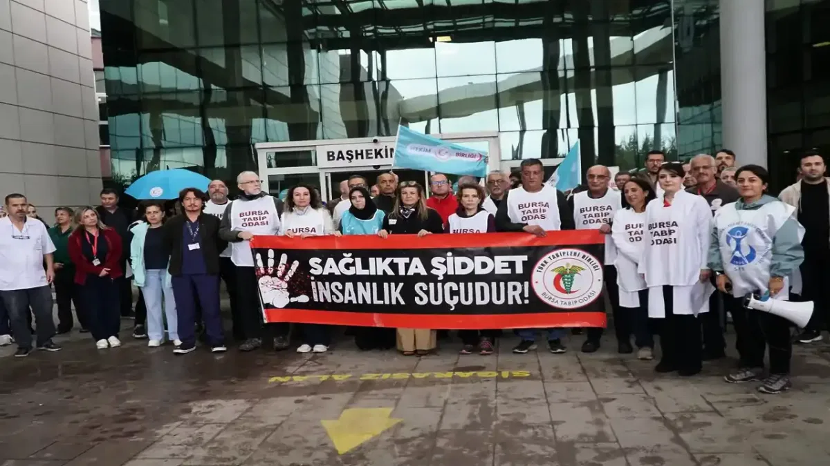 Mudanya'da sağlık çalışanına şiddete ortak tepki