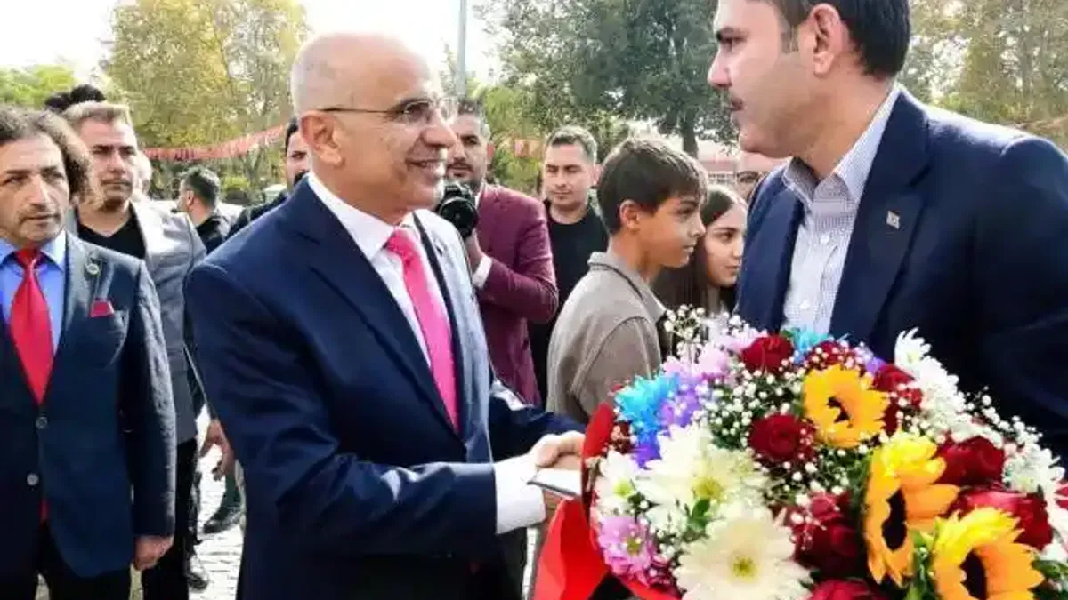 Bakan Kurum Malatya'da... 2 ayda 27 bin 243 konutun anahtar teslimi yapılacak