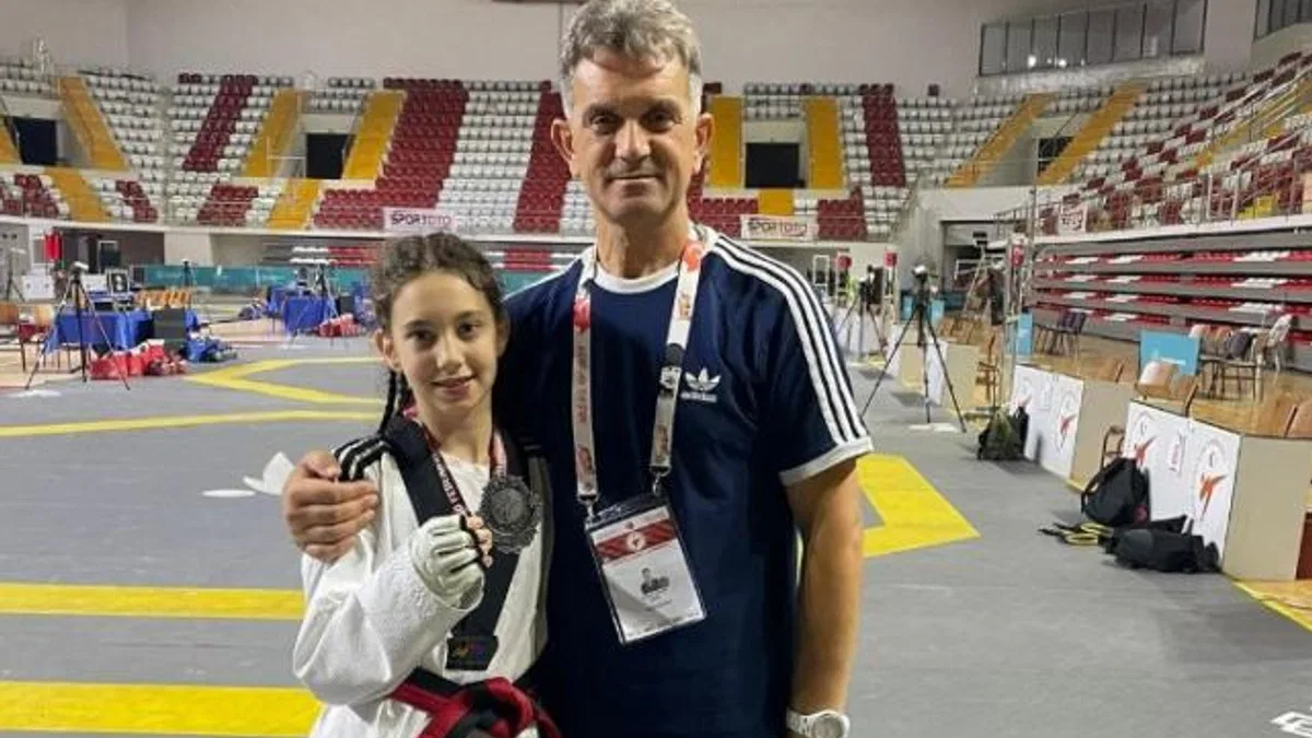 Rumeli Spor Kulübü’nün sporcusu Eslin Göktepeli Türkiye 2.si oldu