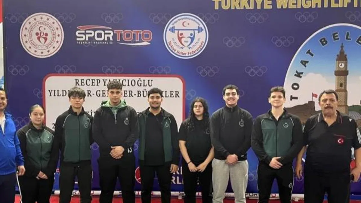 Konya Karatay Belediyespor’dan halterde Türkiye şampiyonluğu