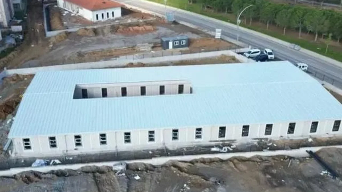 Gebze'de yeni eğitim yuvasının kabası tamamlandı