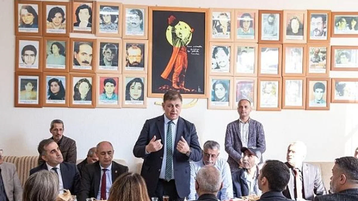 Başkan Tugay'dan Esenyurt değerlendirmesi: "Siyasi bir karar"