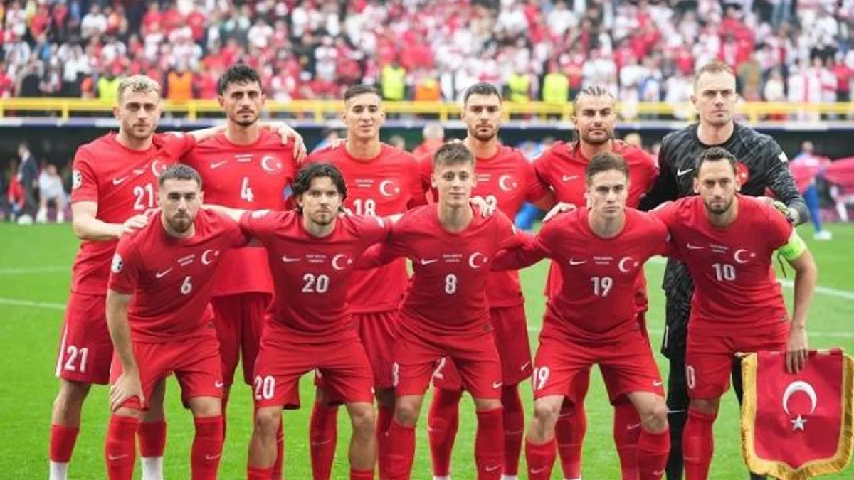 Milli maça Gölcük Anıtpark'a