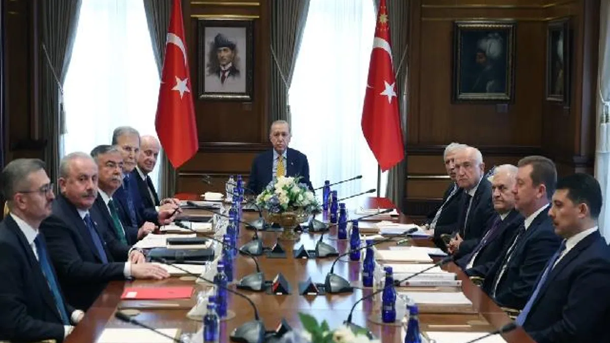 Yüksek İstişare Kurulu Külliye’de toplandı
