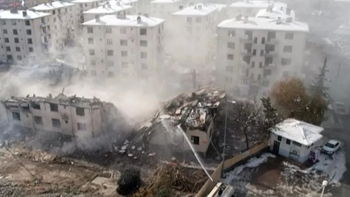 Kayseri Talas'ta son sürat dönüşüm
