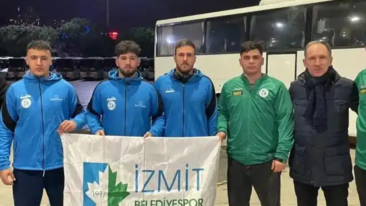 İzmitli güreşciler, Türkiye Şampiyonası için Sivas’ta