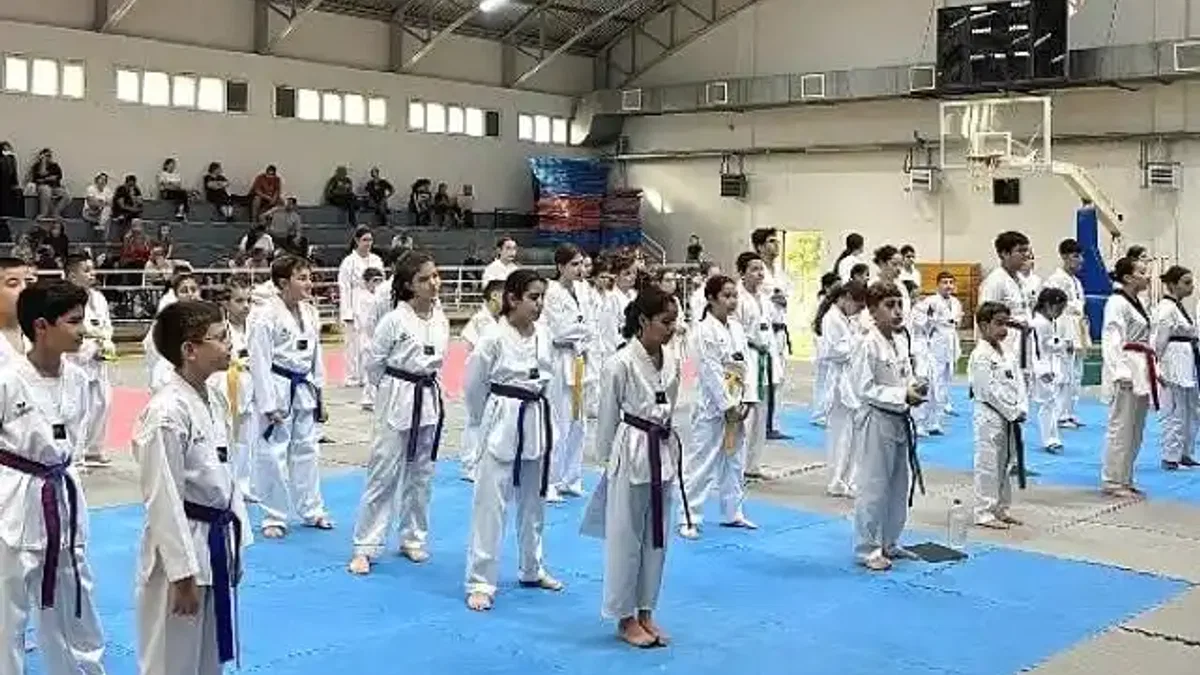 Geleceğin şampiyonları Bornova'da yetişiyor