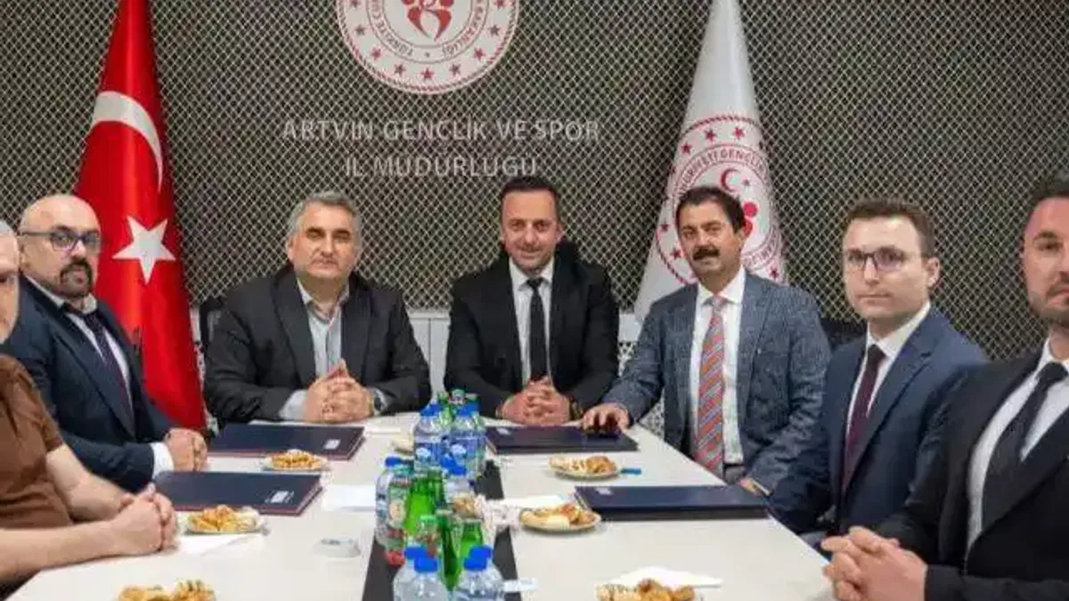 Artvin'de 'Aktif Yaş Alma ve Su Cimnastiği Projesi' hayata geçirildi