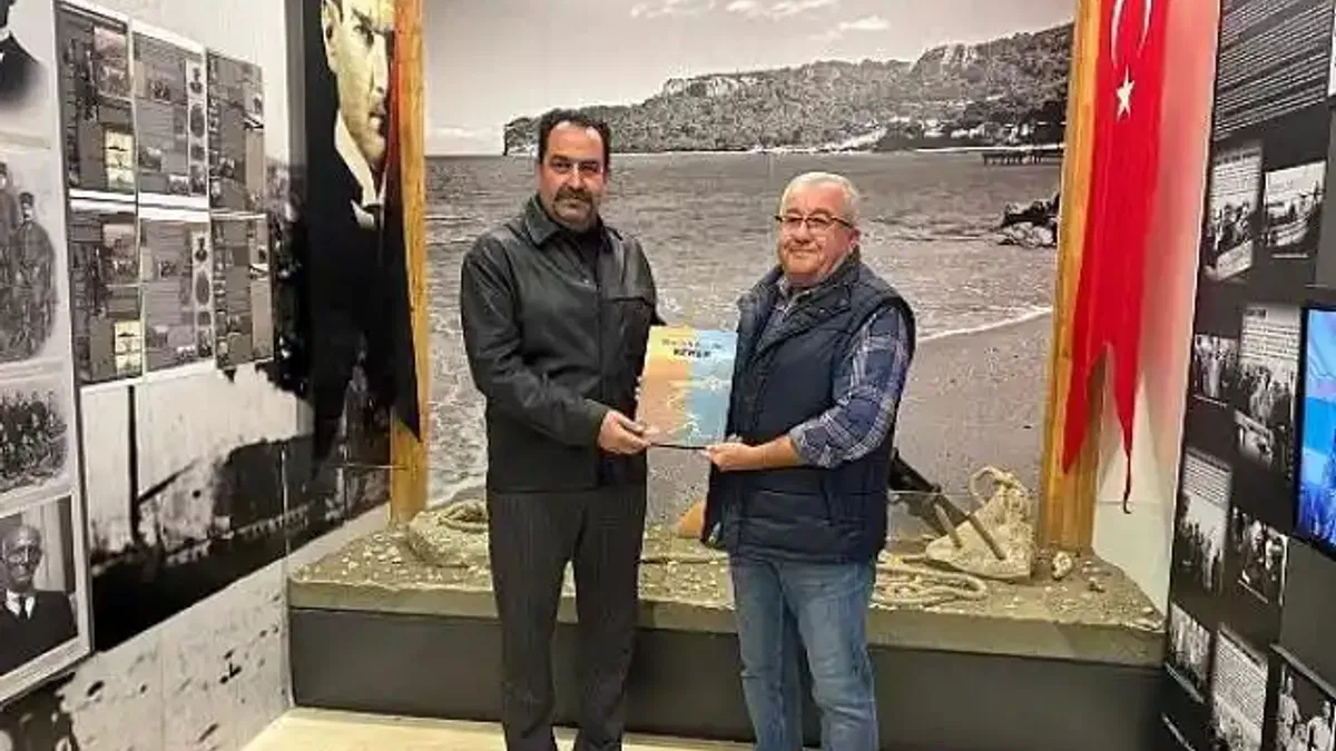 Antalya İl Emniyet Müdürü Arslan, Kültür Evi'ni ziyaret etti