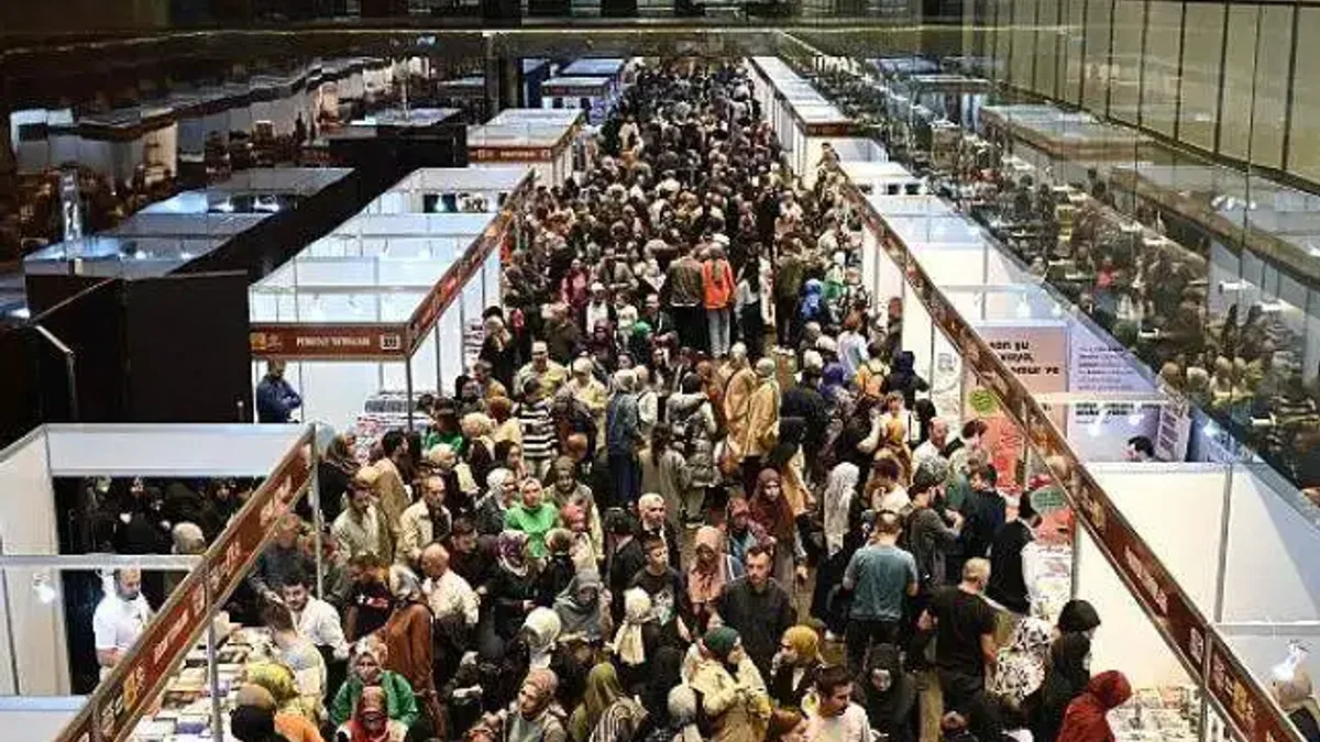 Başkan Altay Tüm Kitapseverleri 11. Konya Kitap Günleri'ne Davet Etti