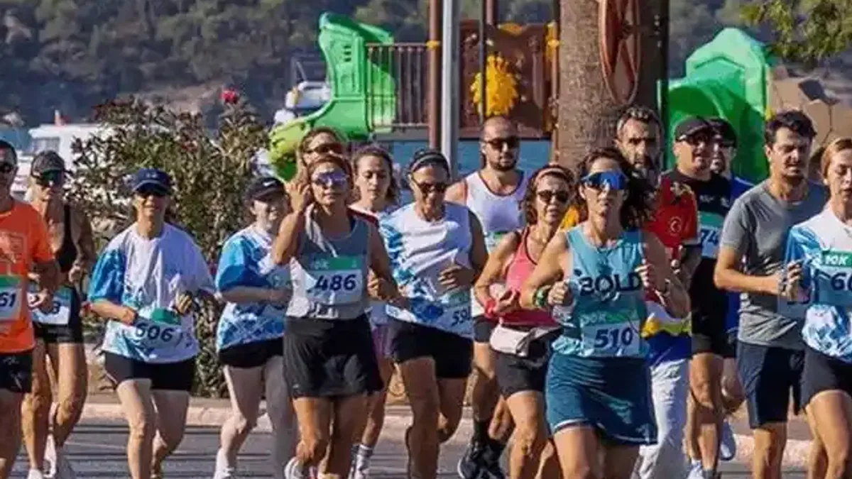 Ayvalık’ta maraton heyecanı başlıyor: 24 ülkeden 1.300 sporcu koşacak