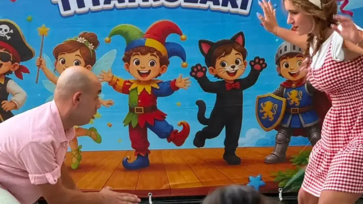 Maltepe'de yaz tiyatroları çocukları eğlendiriyor