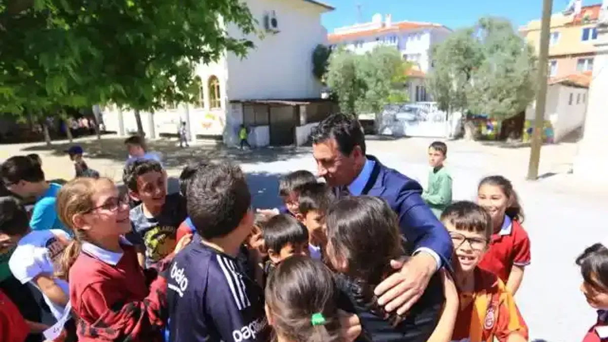 Muğla Büyükşehir’den öğrencilere büyük destek... Akyaka seferlerinde 1 TL'ye seyahat