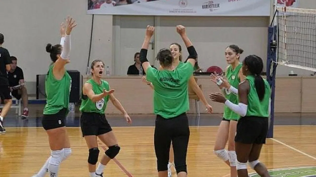 Edremit Belediyesi Altınolukspor yeni sezona hazır