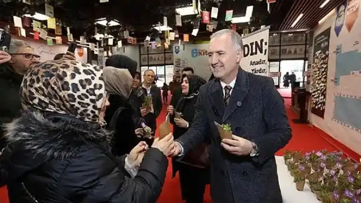 İnegöl'de Kadına Yönelik Şiddete Karşı Anlamlı Etkinlik