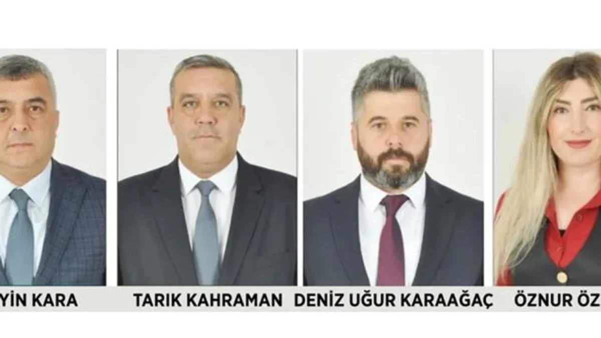 AK Parti Bilecik'te yaprak dökümü