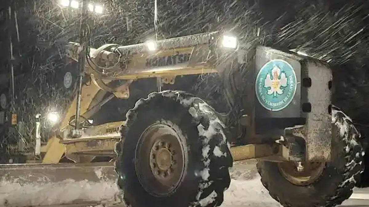 Manisa Büyükşehir kar yağışına karşı seferber