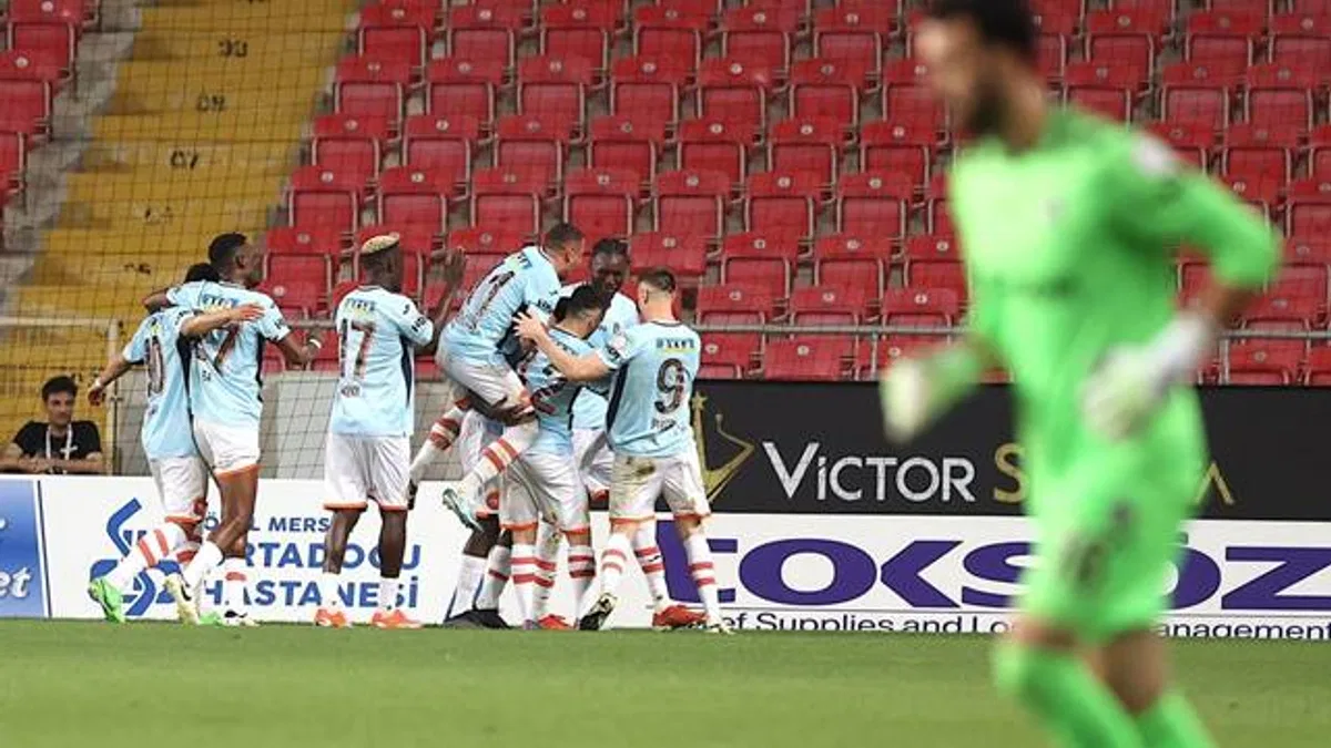 Atakaş Hatayspor 1-2 Rams Başakşehir (Maç Sonucu)