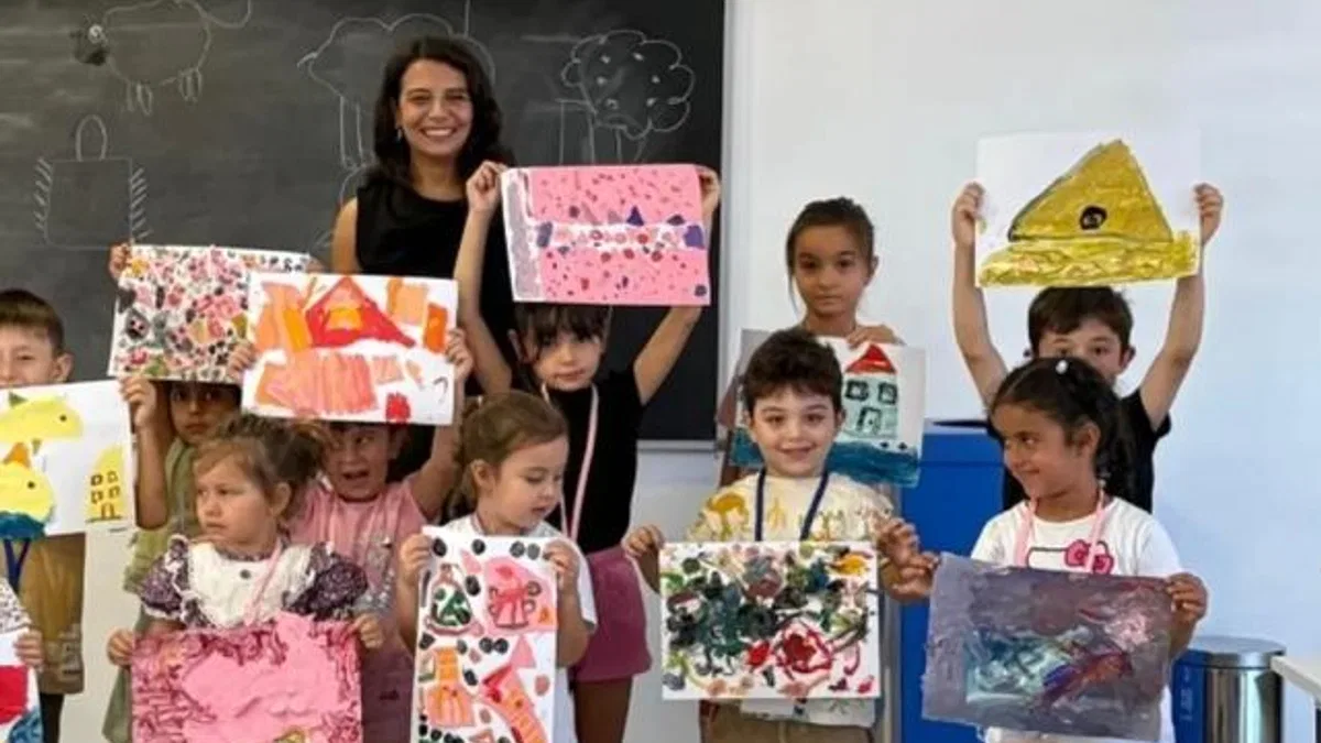 Eskişehir Sanat Sokağı’nda minik yetenekler sahneye çıktı