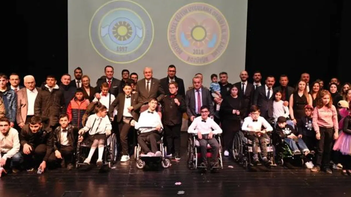 Bozüyük'te 3 Aralık farkındalığı