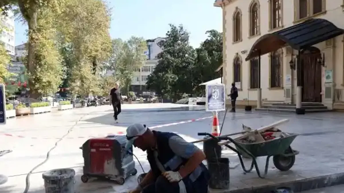 Kocaeli'de Fevziye Camii’ne Büyükşehir eli