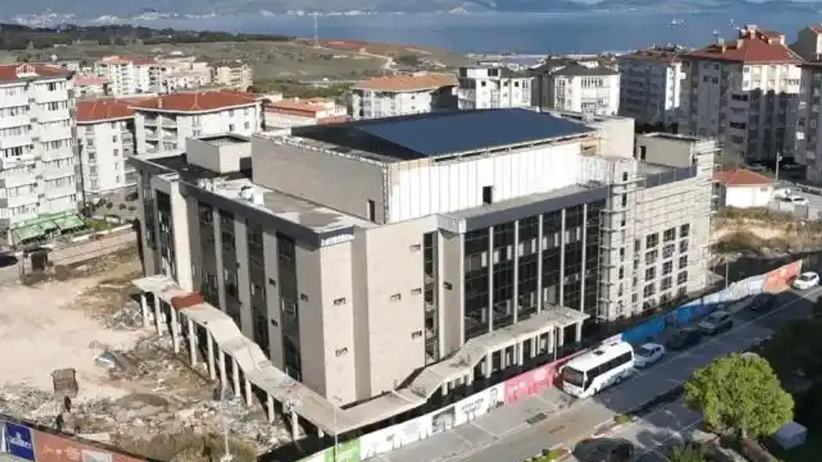Balıkesir'de yatırımları hız kesmeden sürüyor