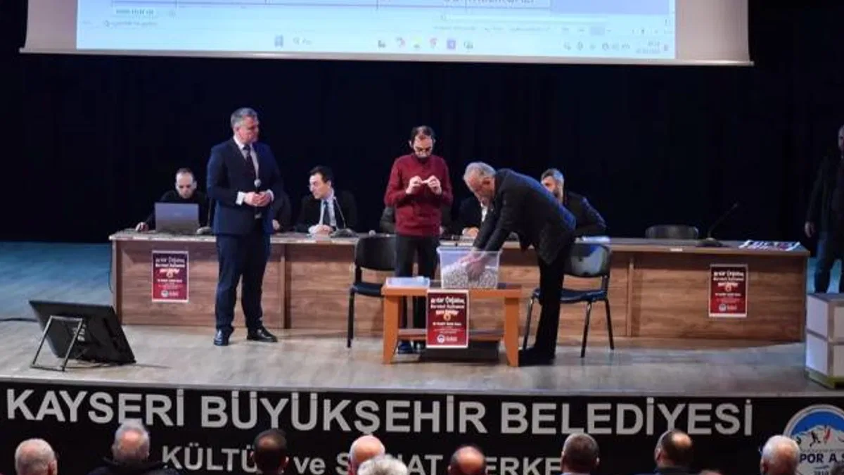 Kayseri'de “Arılar Çoğalsın, Bereket Katlansın”da kura heyecanı