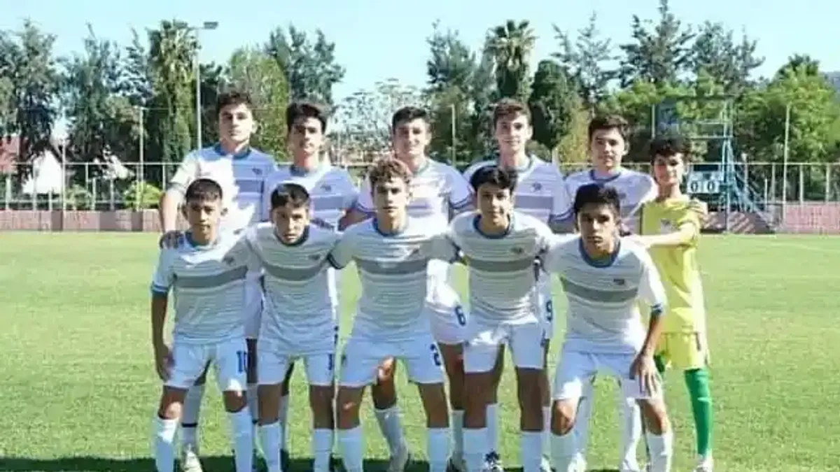 Kemer Belediye altyapı takımlarından 3 maçta 6 puan
