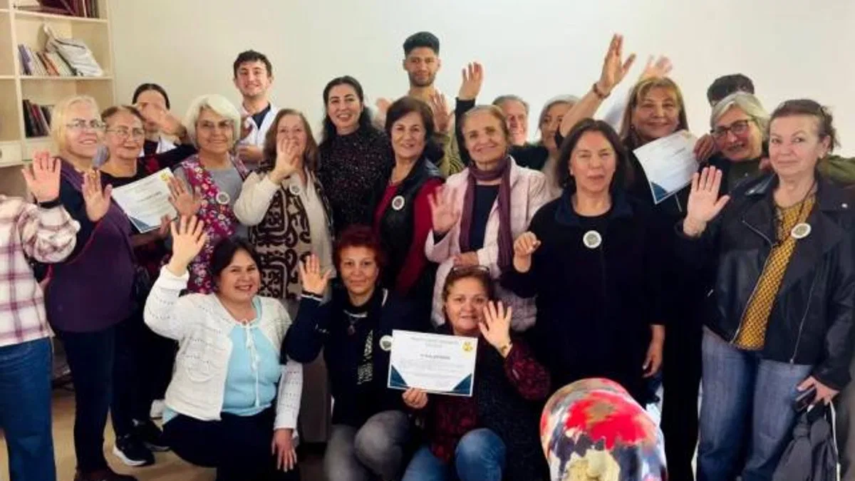Antalya Muratpaşa’da 60 yaş üstüne sağlıklı yaşam rozeti
