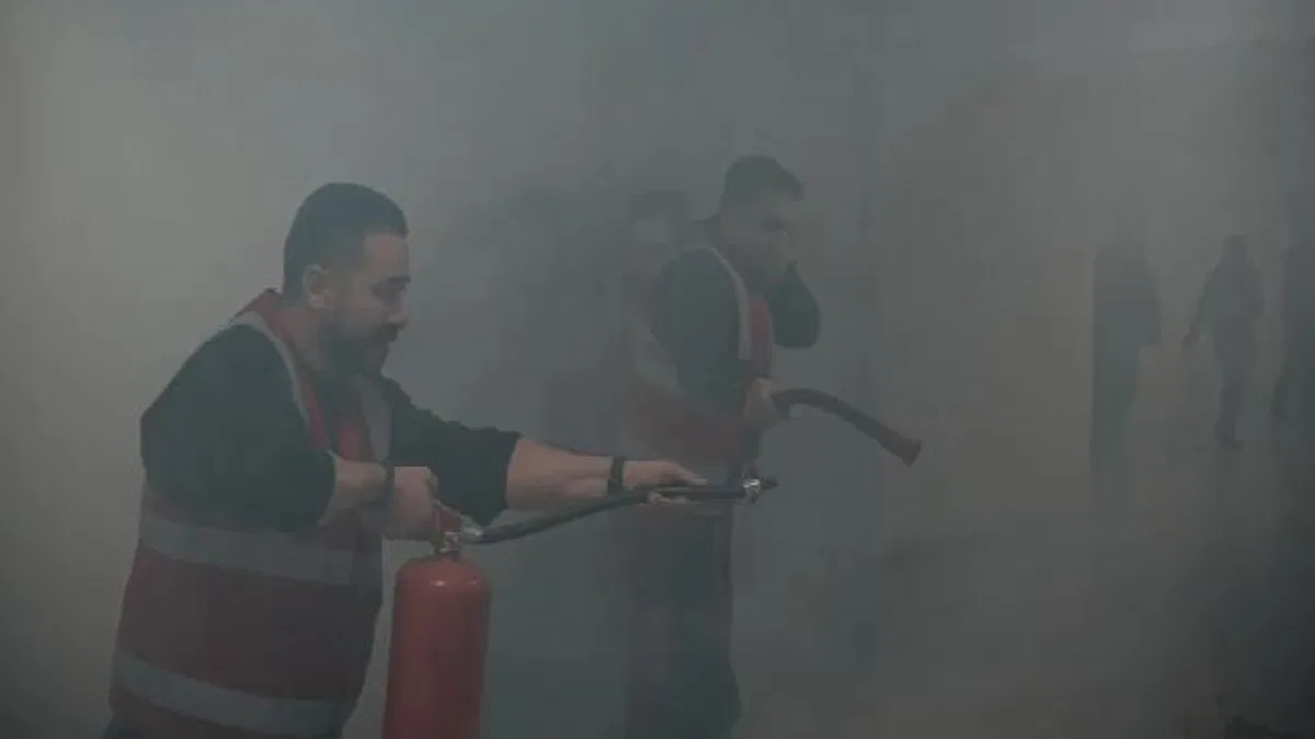 İzmir'de afetlere karşı tam hazırlık... Tatbikat gerçeği aratmadı