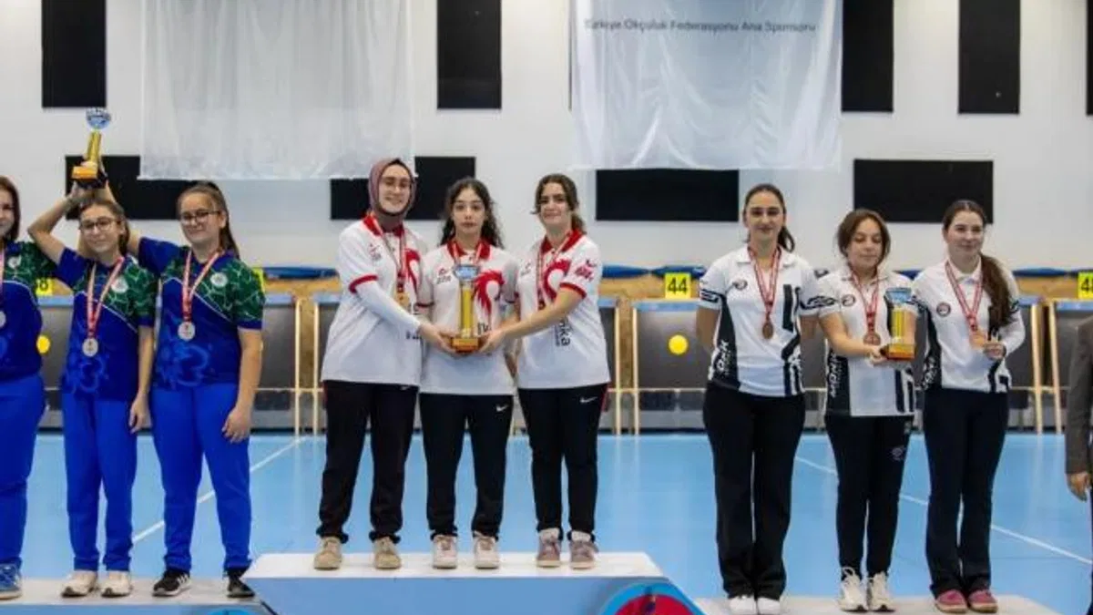 Muğla Büyükşehir okçularından Kış Kupası’nda şampiyonluk