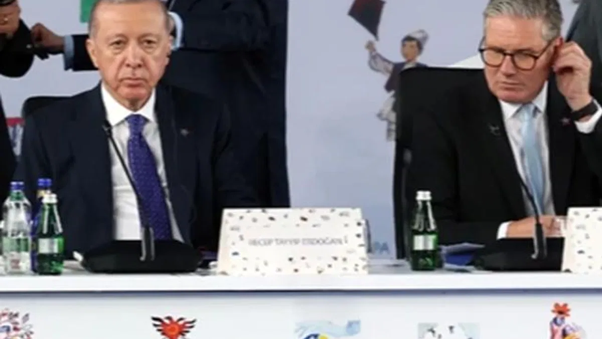 Cumhurbaşkanı Erdoğan Arnavutluk'ta... Zirveden barış çağrısı yaptı