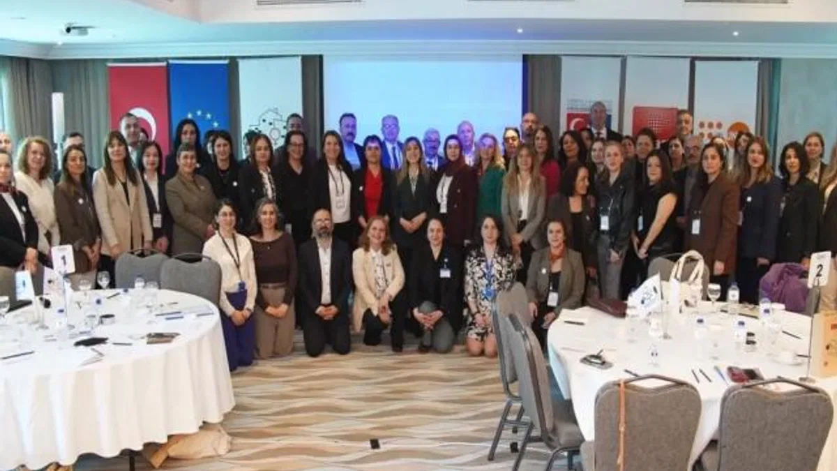 Kadın Dostu Kentler'e Adana imzası