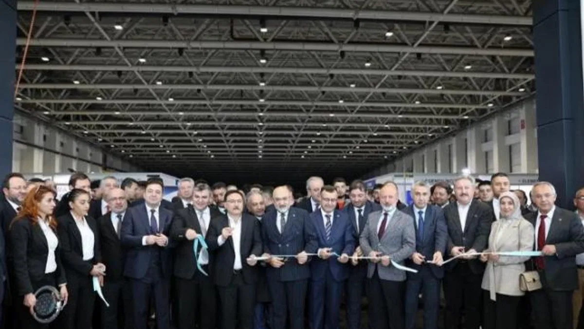 Kayseri'de dev istihdam fuarı açıldı