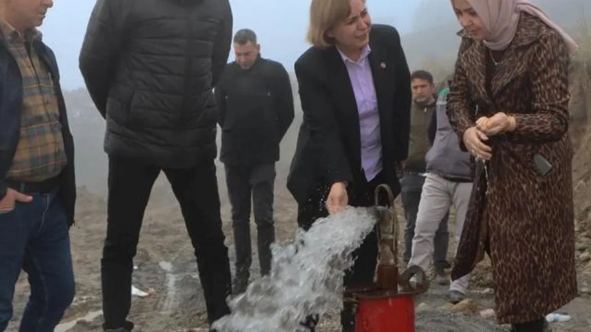 Manisa'da bir köyün daha su sorunu ortadan kaldırıldı