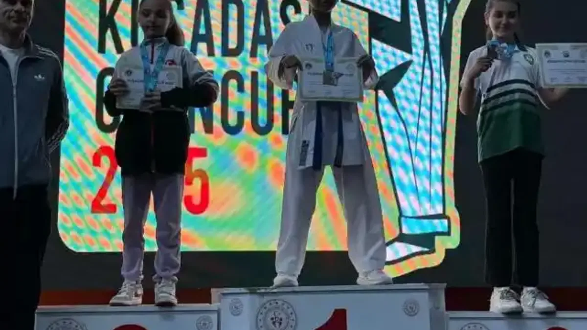 Ilgın Gülal’dan Kuşadası’nda bronz madalya başarısı