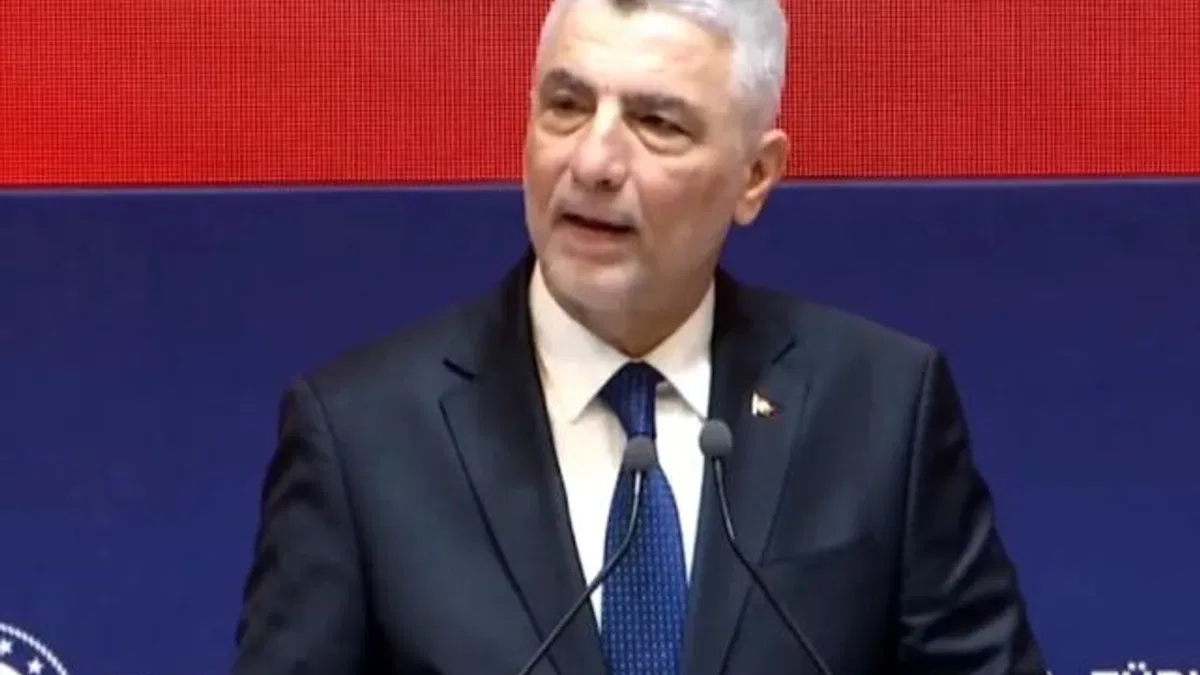Bakan Bolat ilk yarının ihracat verilerini değerlendirdi