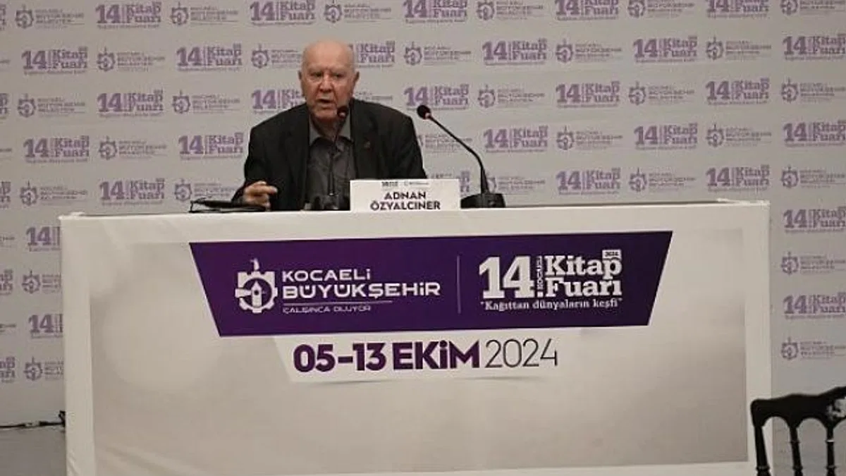 Kocaeli Kitap Fuarı, edebiyatın çınarını ağırladı
