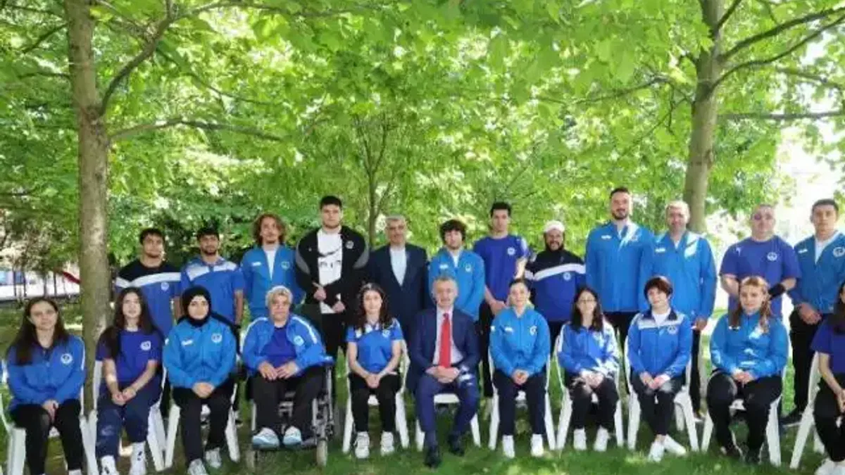 Başkan Büyükakın; Kocaeli’nin gururu Kağıtspor