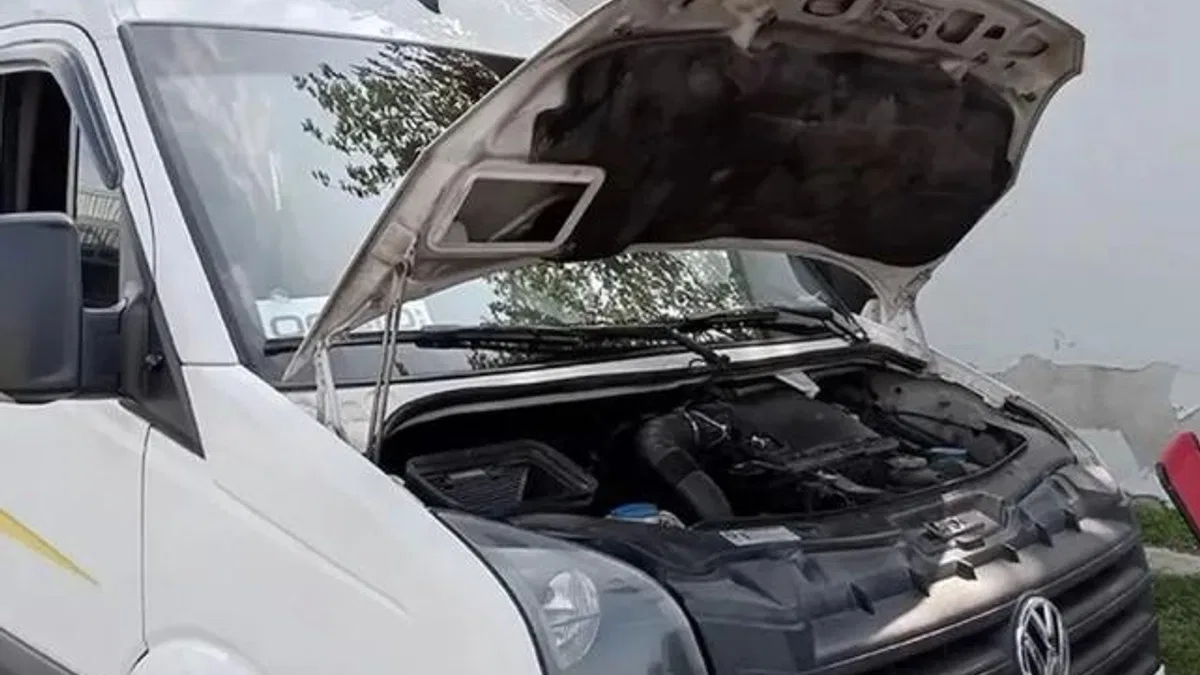 Bursa’da servis şoförleri sıcaklardan şikayetçi